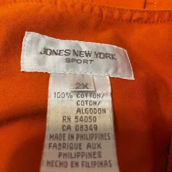 Jones New York Sports Orange front zip, adjustable side vest, size 2X - Picture 4 of 4